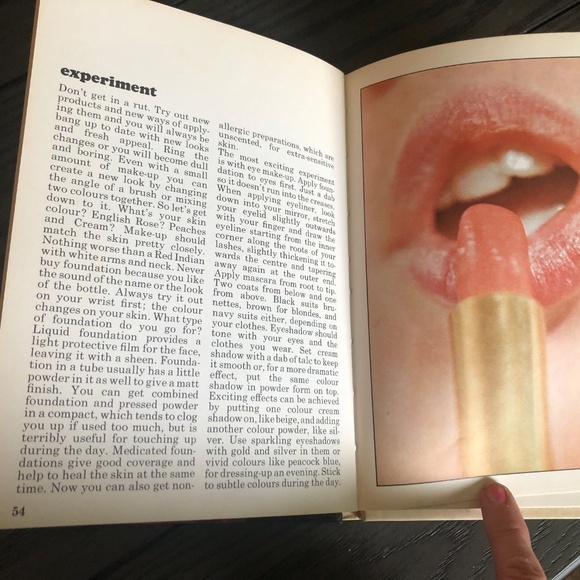 RARE VTG 1969 HONEY (Magazine) Book of Beauty HC~The Daily Mirror~ England - Picture 7 of 9